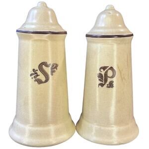 Pfaltzgraff Village Salt & Pepper Shaker Set 6-26 - Retired Vintage